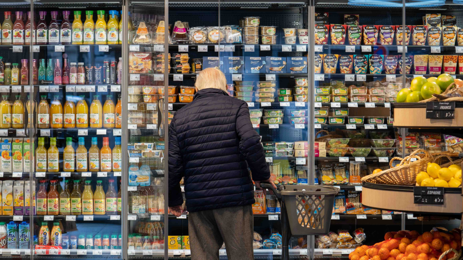 Supermercados locales vs. Supermercados internacionales