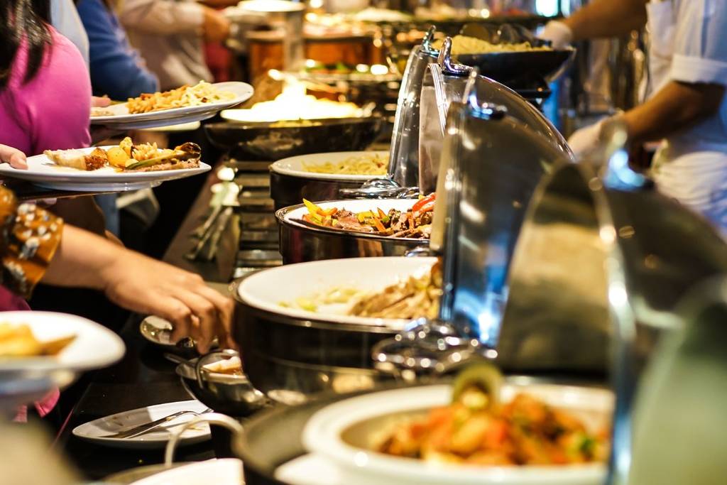 Cuáles son los tipos de buffets más populares en el mundo