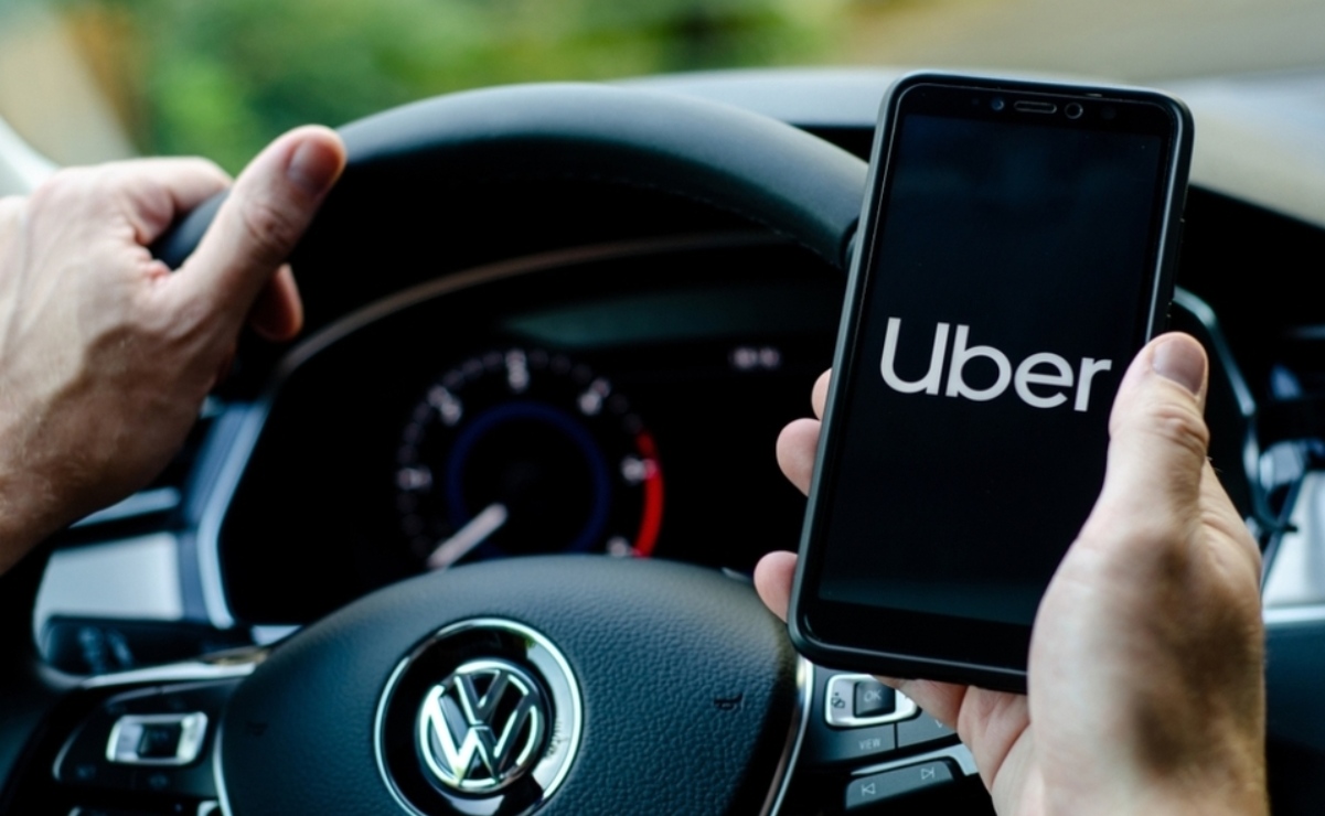 Qué es más barato Uber o taxi