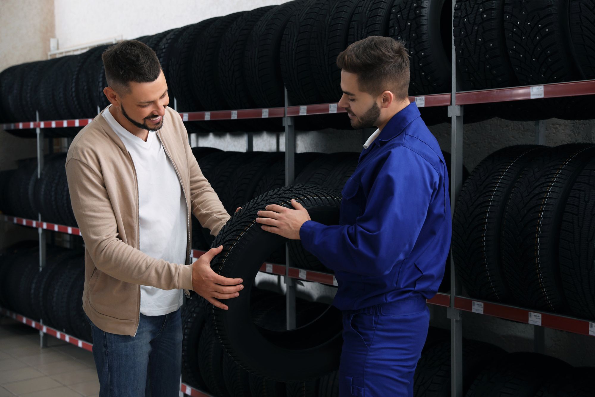 Qué productos y servicios dan las llanteras